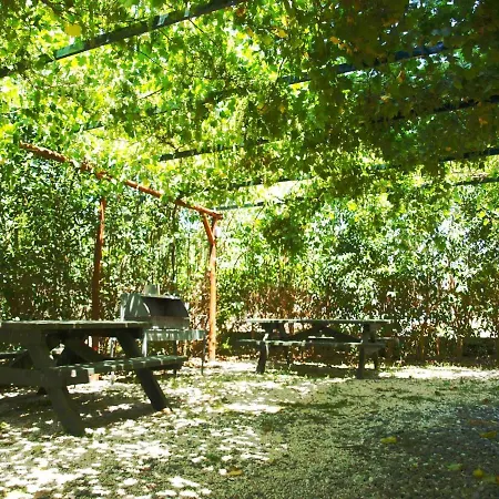 Apartment The White Rabbit Eco-lodge Spacious Psakoudia
