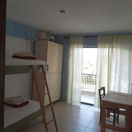 Apartment The White Rabbit Eco-lodge Spacious Psakoudia