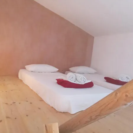 The White Rabbit Eco-lodge Spacious *