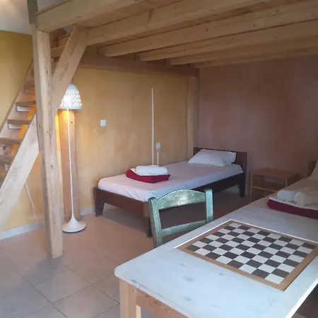 Apartament The White Rabbit Eco-lodge Spacious *