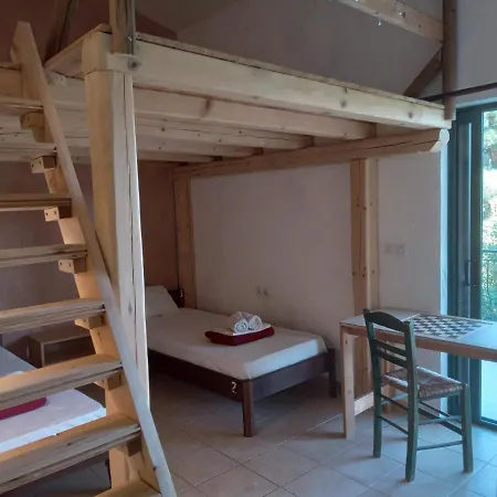 The White Rabbit Eco-lodge Spacious Appartement *